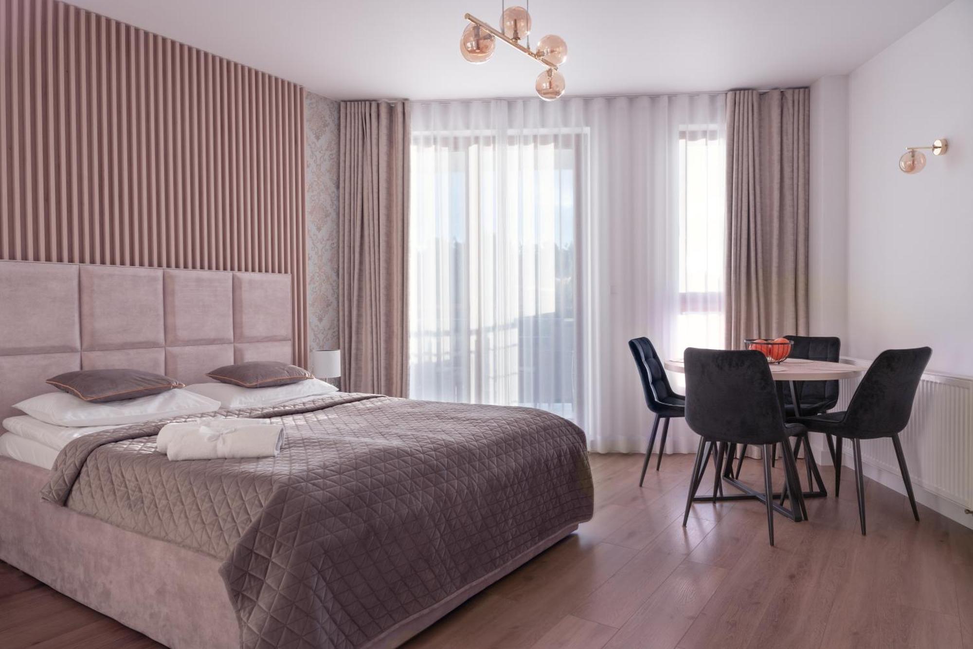 Apartamenty In - Prywatne Apartamenty - Gwiazda Morza Władysławowo エクステリア 写真